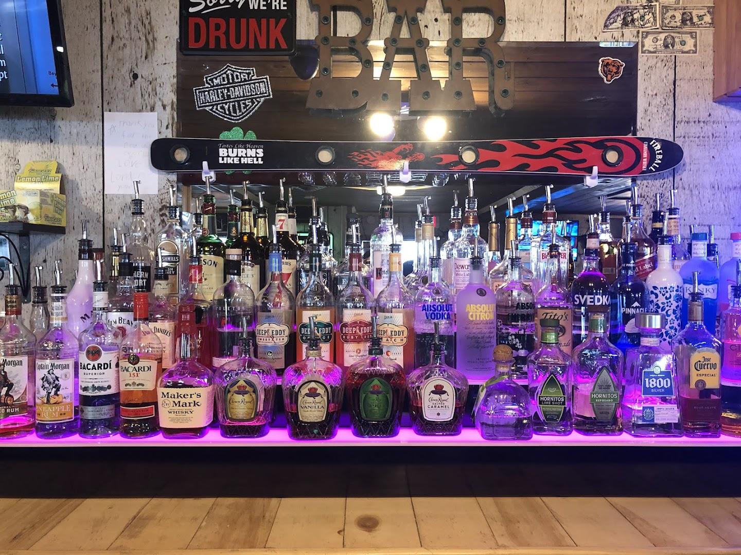 Stateline Bar & Grill