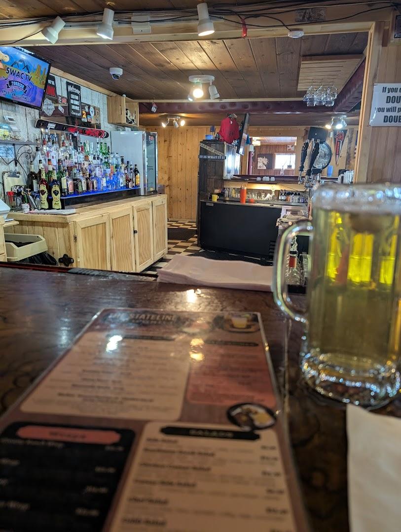 Stateline Bar & Grill